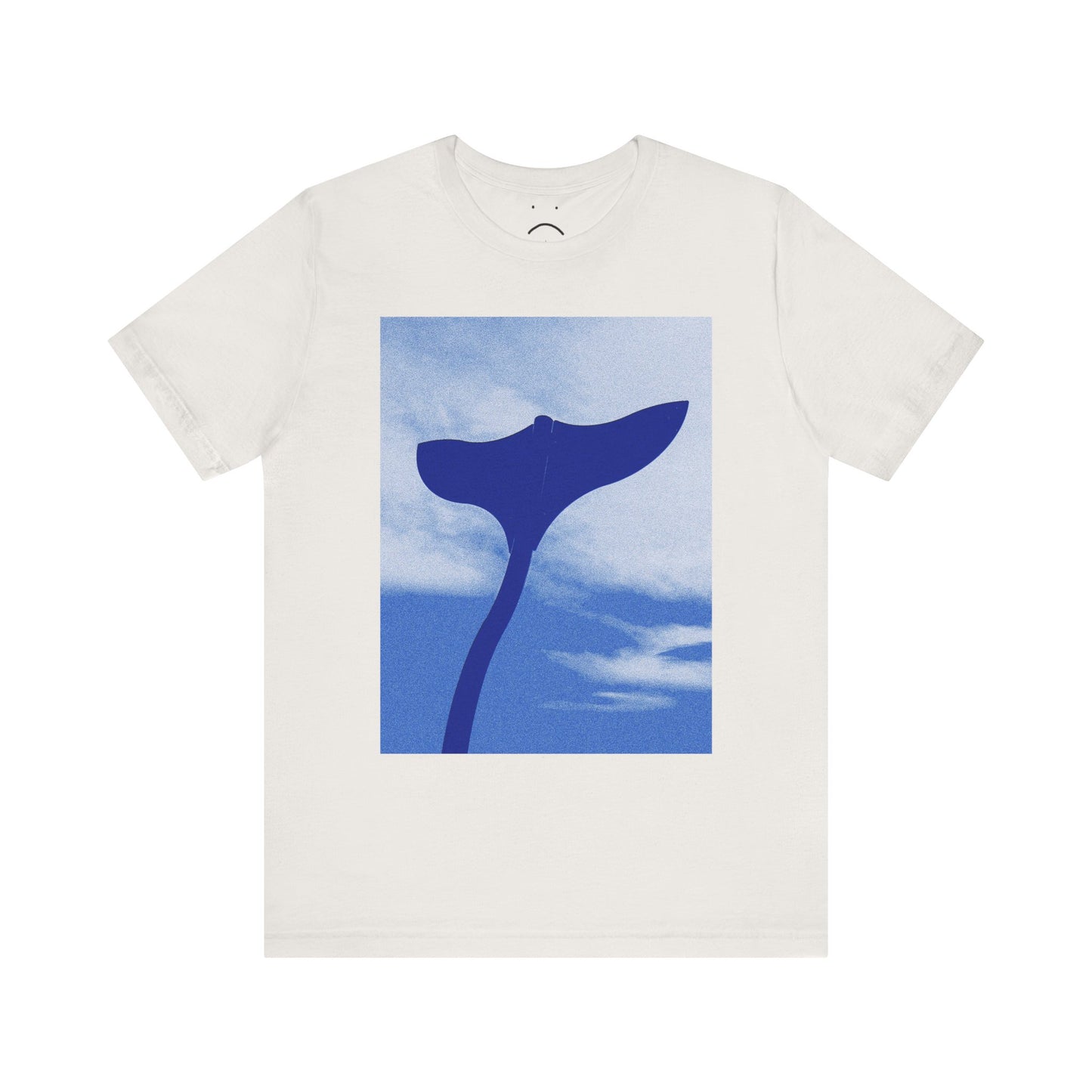 whale tail tee